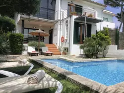 Bild zur gratis inserierten Ferienwohnung Villa Es Baulo Pleta mit Garten und Schwimmbad.
