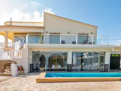 Bild zur gratis inserierten Ferienwohnung Spektakuläre Villa in Calpe.