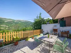 Bild zur gratis inserierten Ferienwohnung Ländliche Wohnung El Carbayu.