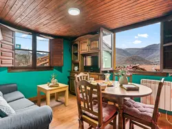 Bild zur gratis inserierten Ferienwohnung Montegrande, Berghaus in idyllischer Lage.