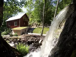 Bild zur gratis inserierten Ferienwohnung direkt am See gelegen.