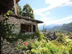 Ferienhaus Charmantes Tessiner Haus mit absoluter Privatsphäre in Terre di Pedemonte - 6 Personen, Hund erlaubt