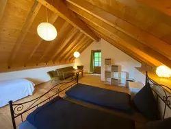 Bild zur gratis inserierten Ferienwohnung Chalet mit Bergblick.