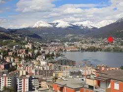 Bild zur gratis inserierten Ferienwohnung Executive mit 6 Schlafzimmern und 2 Bädern.