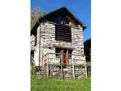 Bild zur gratis inserierten Ferienwohnung Rustico Monti di Rima.