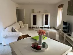 Bild zur gratis inserierten Ferienwohnung Casa Amélie typisches Tessiner Haus Caslano.