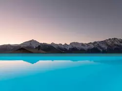 Bild zur gratis inserierten Ferienwohnung Chalet V mit Lift und Pool.