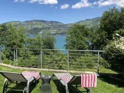 Ferienwohnung Seepark, direkt am See in Spiez - 4 Personen, Hund erlaubt