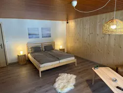 Bild zur gratis inserierten Ferienwohnung Finkenwiese Suite - mit Billiard und Wintergarten.