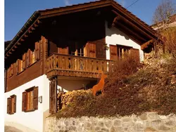 Bild zur gratis inserierten Ferienwohnung Ferienhaus Stutz Hausteil Rechts.