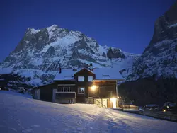 Bild zur gratis inserierten Ferienwohnung Chalet an ruhiger Lage mit schöner Bergsicht.