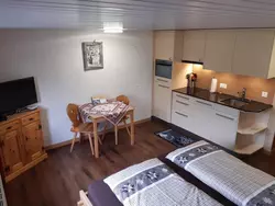 Bild zur gratis inserierten Ferienwohnung Chalet Burgstein, Studio Alpenrose.