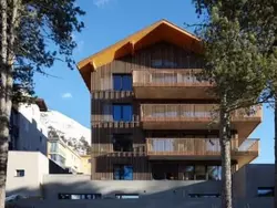 Bild zur gratis inserierten Ferienwohnung Alpine Lodge 6-Bett-Wohnung mit Galerie.