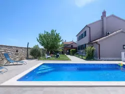 Bild zur gratis inserierten Ferienwohnung Villa Valbandon.