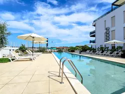 Bild zur gratis inserierten Ferienwohnung Green Oasis mit Schwimmbad.