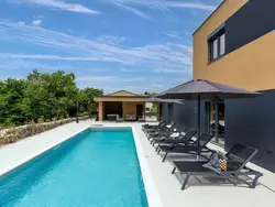 Bild zur gratis inserierten Ferienwohnung Villa Viktor.