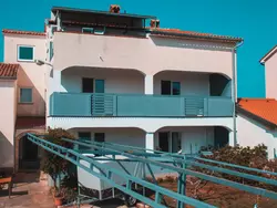 Bild zur gratis inserierten Ferienwohnung Deh 7, Dorf Štinjan.