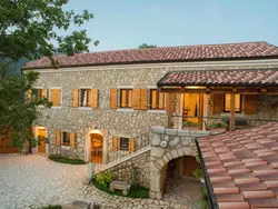 Bild zur gratis inserierten Ferienwohnung für 5 Personen und 1 Kind in Tribalj.