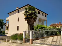 Bild zur gratis inserierten Ferienwohnung Modernes Apartment in Novigrad mit privatem Parkplatz.