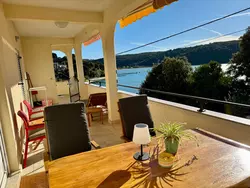 Bild zur gratis inserierten Ferienwohnung Geräumige Ferienwohnung mit Meerblick.