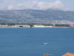 Bild zur gratis inserierten Ferienwohnung Wohnung mit herrlichen Blick aufs Meer und Grill.