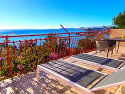 Bild zur gratis inserierten Ferienwohnung Amazing View Wohnung atemberaubenden Blick auf das Meer Stadt.