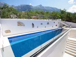 Bild zur gratis inserierten Ferienwohnung Große Wohnung in Zelenka mit Eigenem Parkplatz.