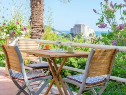 Bild zur gratis inserierten Ferienwohnung Lassen Sie sich von der fantastischen Aussicht von Ankora - HotTub verzaubern.