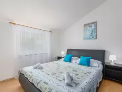 Bild zur gratis inserierten Ferienwohnung Appartement in Funtana mit Grill.