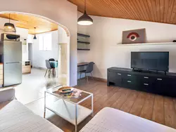 Bild zur gratis inserierten Ferienwohnung "Gortan" mit Blick auf das Wasser.