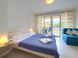 Bild zur gratis inserierten Ferienwohnung Studio-Apartment A4 im ersten Stock.