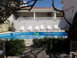 Bild zur gratis inserierten Ferienwohnung Schönes Haus in Sevid mit Gemeinschaftspool.