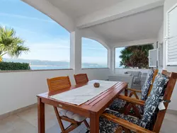 Bild zur gratis inserierten Ferienwohnung Wohnung Anita mit großem Balkon und Meerblick.