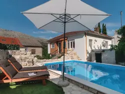 Bild zur gratis inserierten Ferienwohnung "Villa Tiho".