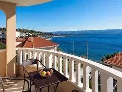 Bild zur gratis inserierten Ferienwohnung in Dugi Rat mit Großer Terrasse.