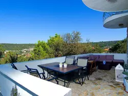 Bild zur gratis inserierten Ferienwohnung "Villa Lida" mit Blick auf das Wasser.