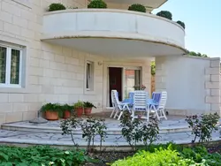 Bild zur gratis inserierten Ferienwohnung "Mladinic A1" mit Terrasse.