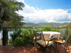 Bild zur gratis inserierten Ferienwohnung Hübsche Wohnung mit teilweisem Meerblick, für 4 Personen.