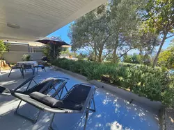 Bild zur gratis inserierten Ferienwohnung Villa Mediteranea direkt am Meer.