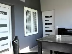 Bild zur gratis inserierten Ferienwohnung mit Blick auf das Wasser.