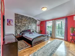 Bild zur gratis inserierten Ferienwohnung Appartement "Slavica" mit Blick auf das Wasser.