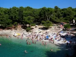 Bild zur gratis inserierten Ferienwohnung Gemütliche Wohnung in Stoja mit Möbliertem Balkon.