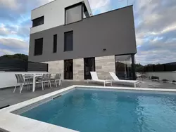 Bild zur gratis inserierten Ferienwohnung Oase mit Meerblick - Zadar Villa & Spa.