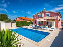 Bild zur gratis inserierten Ferienwohnung Family villa Nicole.