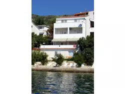 Bild zur gratis inserierten Ferienwohnung Vedran' Ferienwohnung mit Wasserblick.