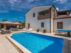 Bild zur gratis inserierten Ferienwohnung Villa Künstler.