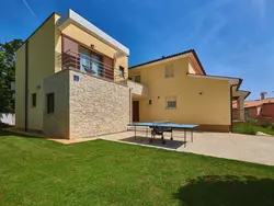 Bild zur gratis inserierten Ferienwohnung Haus in Fažana mit Terrasse und schöner Aussicht.