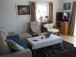 Bild zur gratis inserierten Ferienwohnung "Neue Wohnung" mit Privatparkplatz.