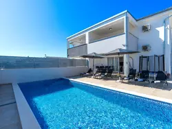 Bild zur gratis inserierten Ferienwohnung Villa Ema und Ana.