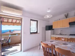 Bild zur gratis inserierten Ferienwohnung "Liana" mit Balkon.